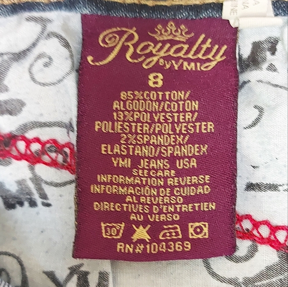 Stunning Pocket Embroidery on Royalty by YMI Mid Rise Skinny Jeans Size 10 - Picture 12 of 13